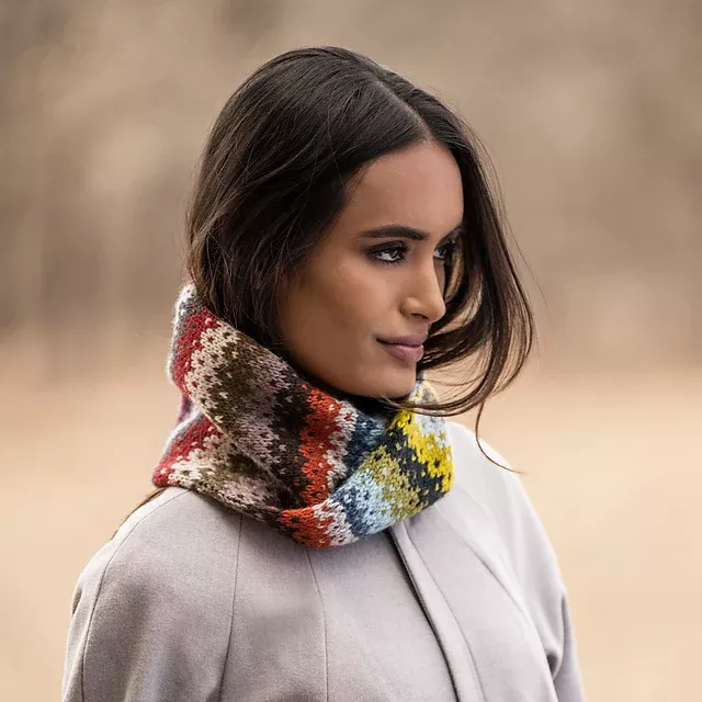 27 Color Neck Warmer Kit