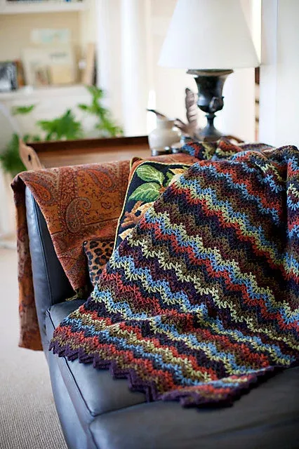 A Churchmouse Yarns and Teas Crochet Pattern - Vintage Crocheted Throw & Afghan (PDF)