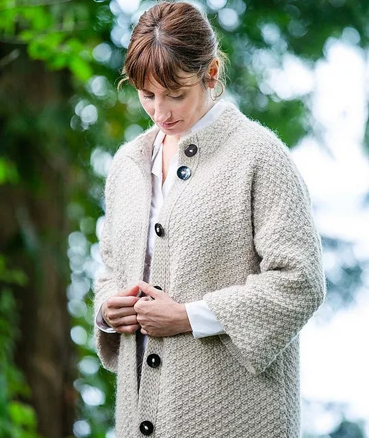 A Churchmouse Yarns and Teas Pattern - Car Coat (PDF)