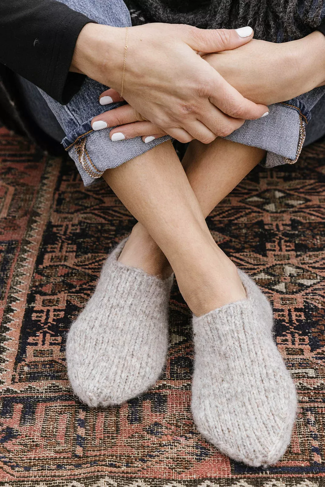 A Churchmouse Yarns and Teas Pattern - Cozy Slipper Socks (PDF)