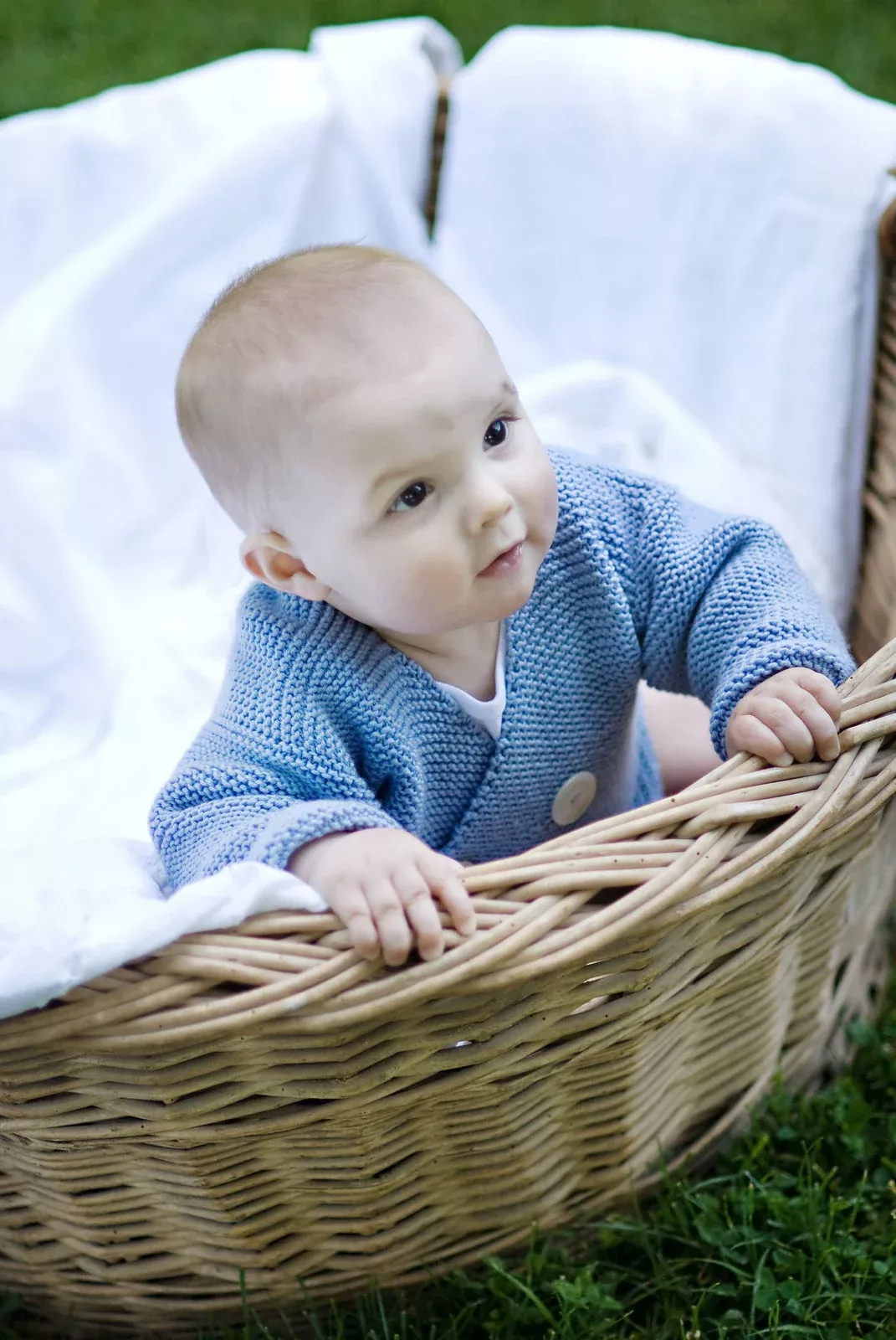 A Churchmouse Yarns and Teas Pattern - Easy Peasy Baby Jacket (PDF)