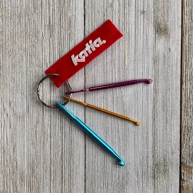 Katia Repair Hook Key Chain