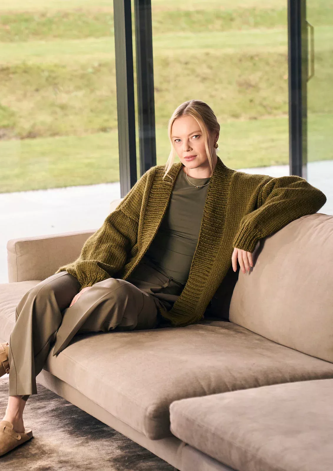 A Rowan Mode Chunky Wool Pattern - Alby Cardigan (PDF)