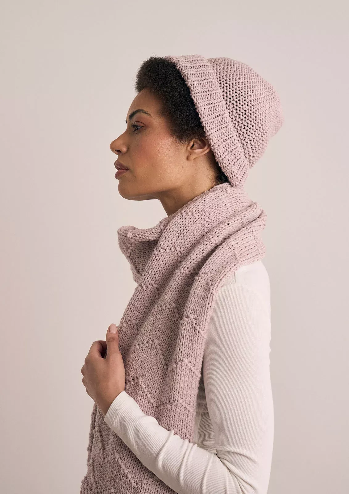 A Rowan Mode Merino Soft Pattern - Holkham Hat & Scarf (PDF)