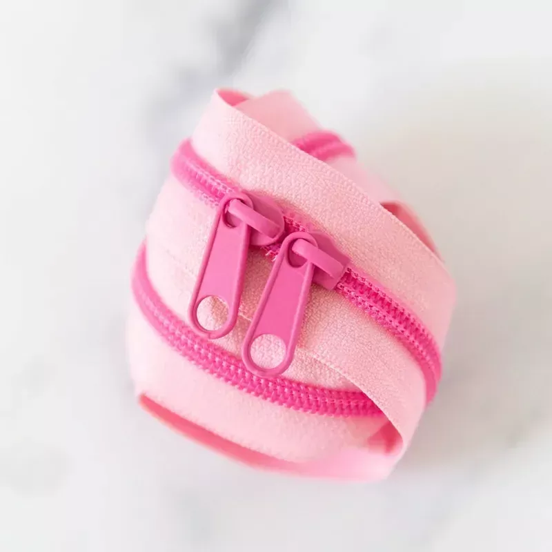Zipper (30" length / size 5) in Bubblegum Pink